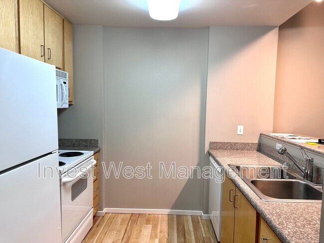 Photo - 10800 SE 17th Cir Unidad #200