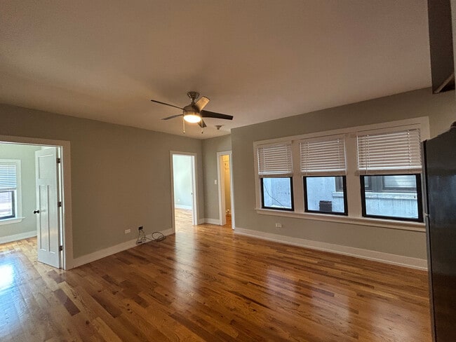 Building Photo - 545 Chestnut St Rental