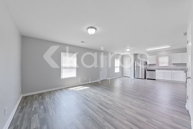 Photo - 314 Wendover Drive