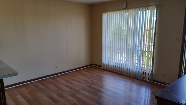 Photo - 1120 Bessemer Rd Unit B3