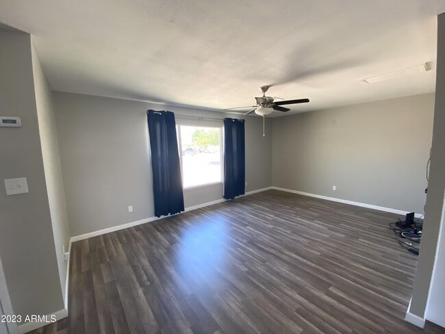 Photo - 4627 W Rose Ln