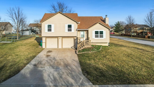 Front of house - 21917 S Murphy Ln Casa