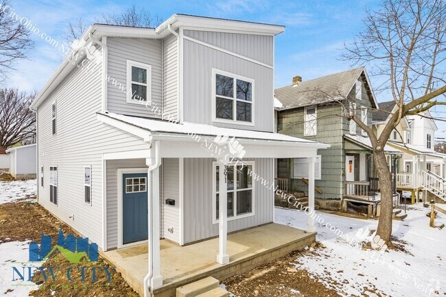 Building Photo - BRAND NEW 3 BEDROOM 2.5 BATHROOM FRANKLINT... Rental