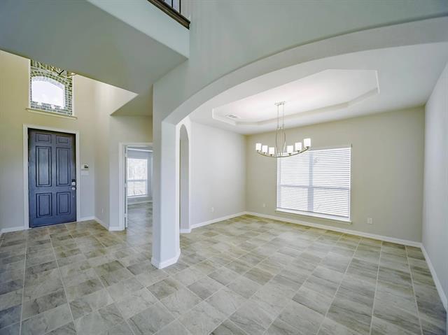 Photo - 508 Christie Crossing