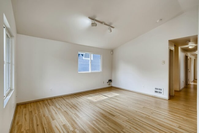 Photo - 5205 11th Ave NE