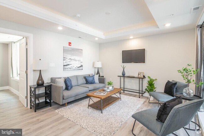 Building Photo - 1633 N 2nd St Unit 405 Rental