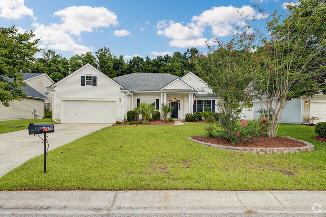 Building Photo - 6040 Fieldstone Cir Rental