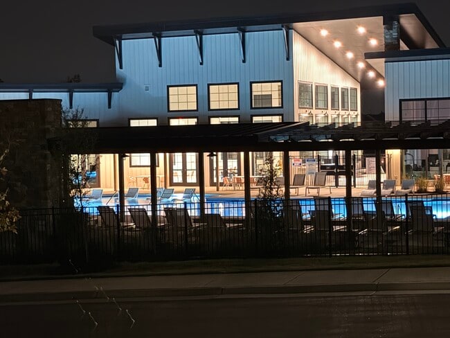 Photo - 821 Sierra Grove Ln