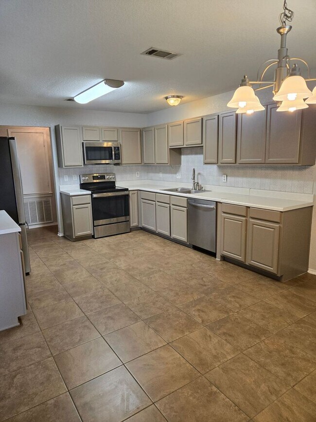 902 Gary Loop House House Rental in Killeen, TX