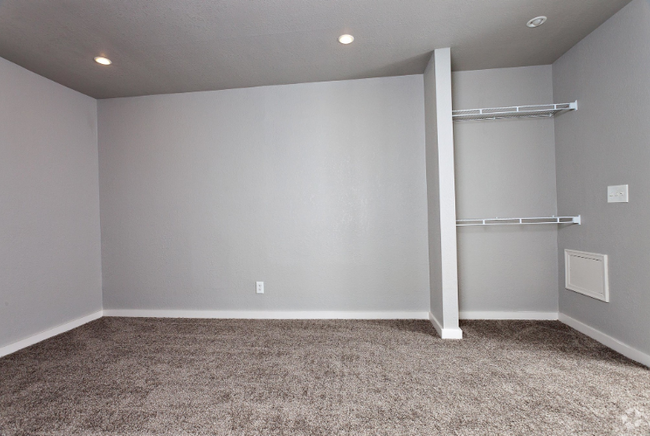 Building Photo - 838 S Terrace Dr Rental