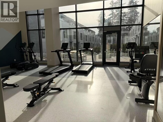 Photo - 6138 Birney Ave Unit 1313