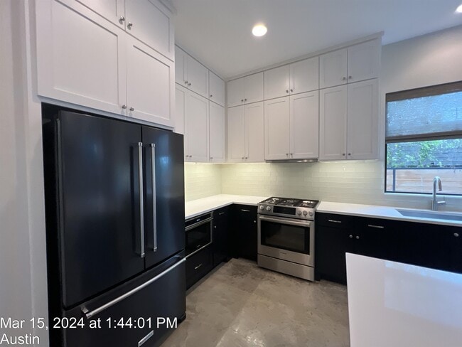 Photo - 1120 Fairmount Ave