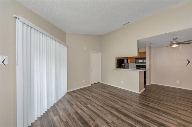 Photo - 11050 Woodmeadow Pkwy Unit 1202