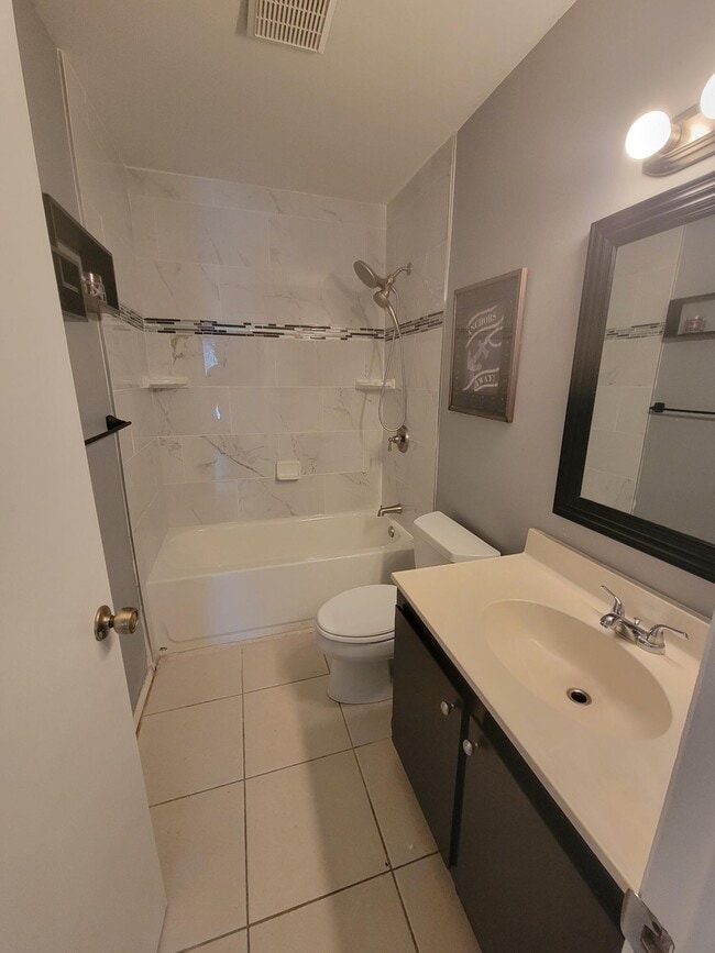 Photo - 3904 NW Cinnamon Tree Cir