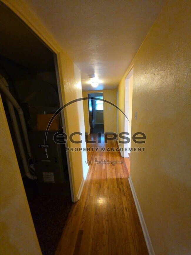 Photo - 711 First Street