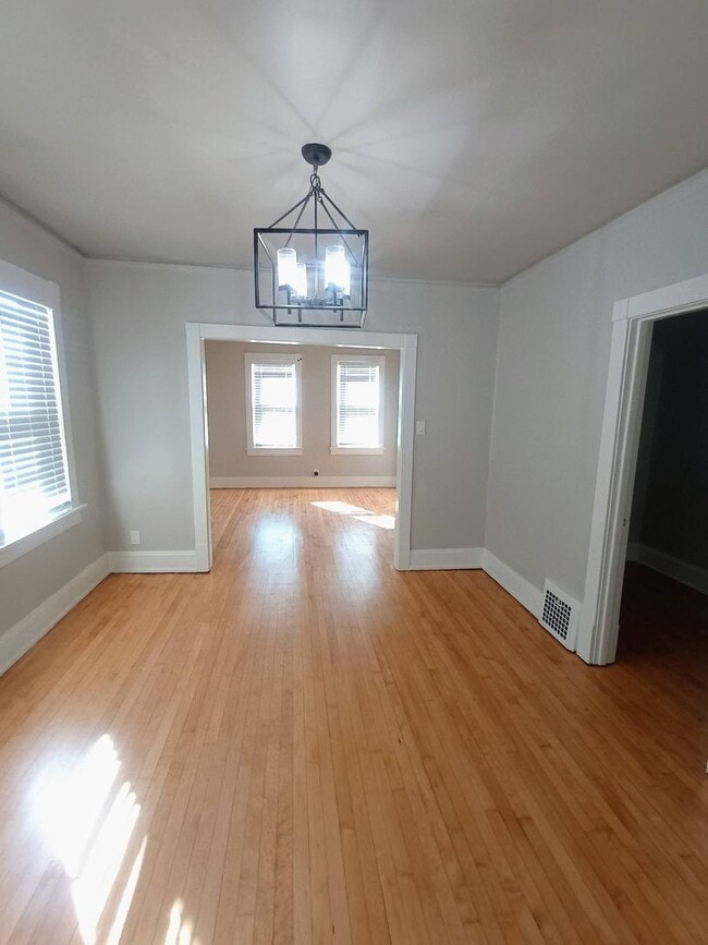 Photo - Recently Remodeled 2-Bedroom Home Near Bra...