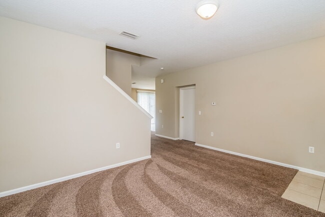 Photo - 2300 Justin Lake Dr