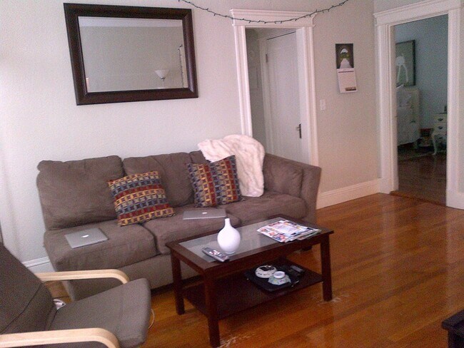 116 Riverway Unidad 8