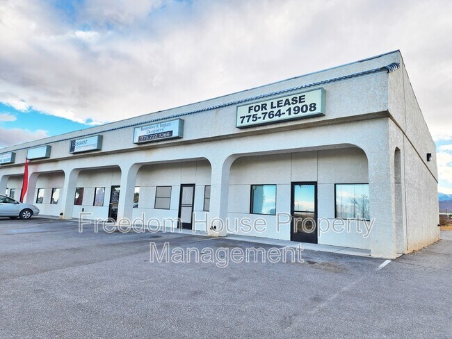 Photo - 1231 E Basin Ave