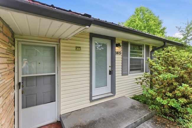 Photo - 1415 Creekwood Dr