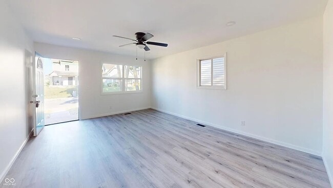 Photo - 2803 Boulevard Pl