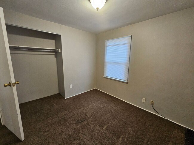 Photo - 3 bed, 1 bath, South Bend