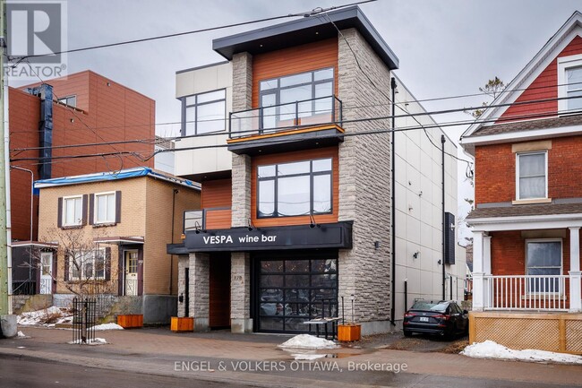 Photo - 178 Main St