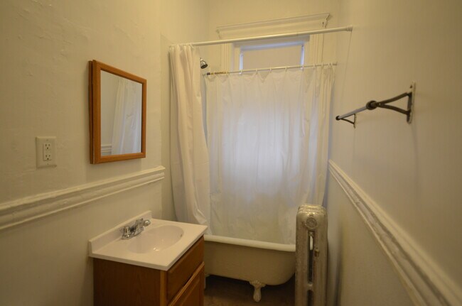 Photo - 15 Walbridge St Unit 4