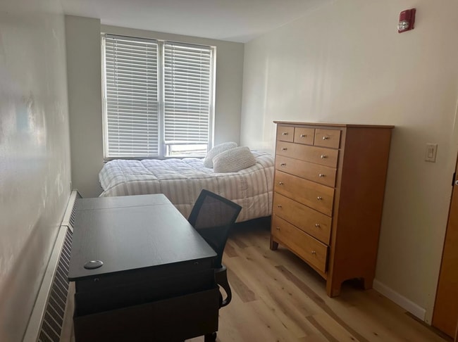 Building Photo - 227 Linden Ave Unit 3 Rental