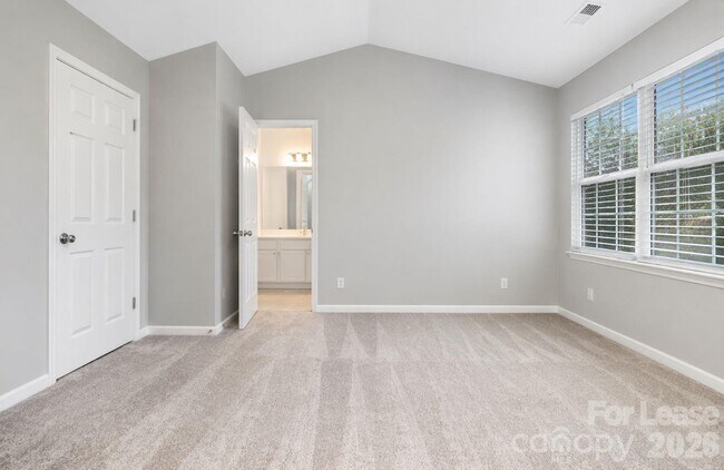 Photo - 10519 Yellow Rose Ln