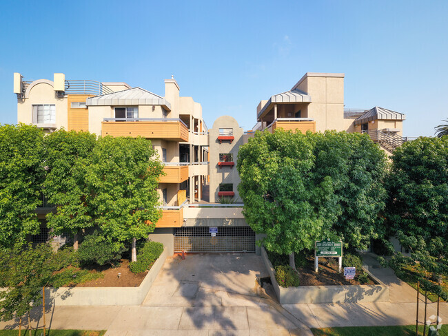 Lido Apartments - 11919 Culver Blvd - Lido Apartments - 11919 Culver Blvd