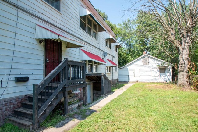 Photo - 2315 Industrial Blvd