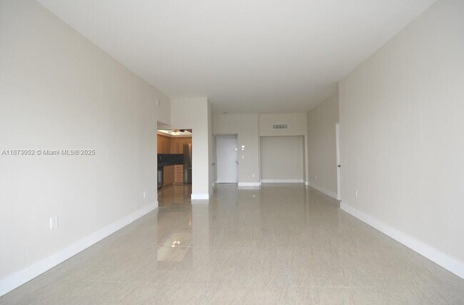 Photo - 3701 N Country Club Dr