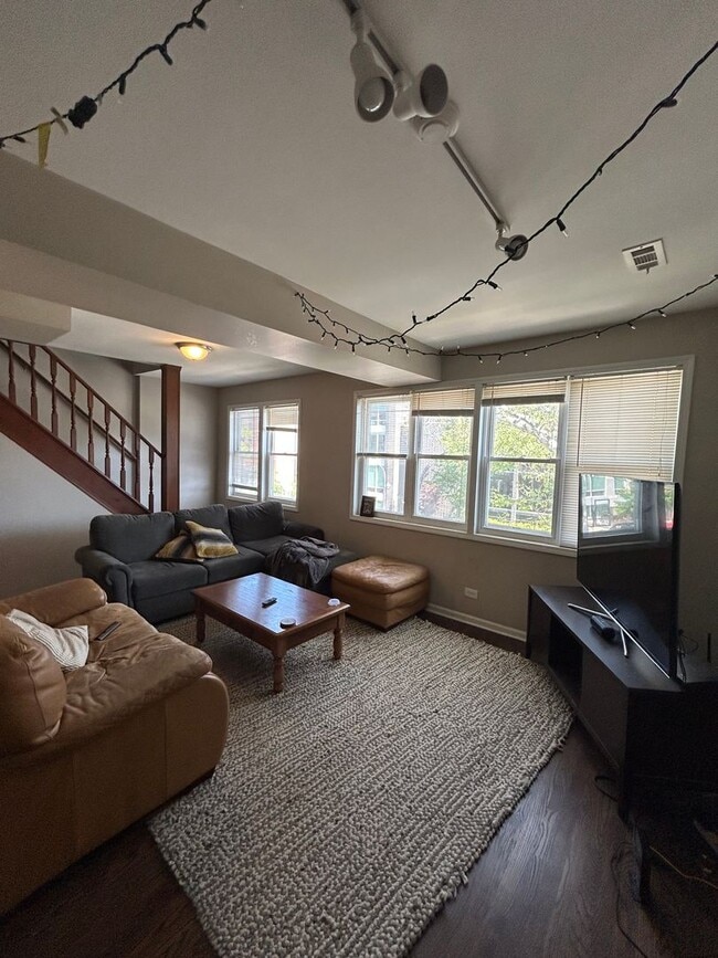 Photo - 1505 W Huron St Unit #2