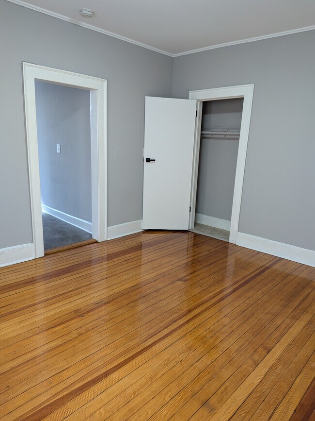 Photo - 382 Bloomfield Ave