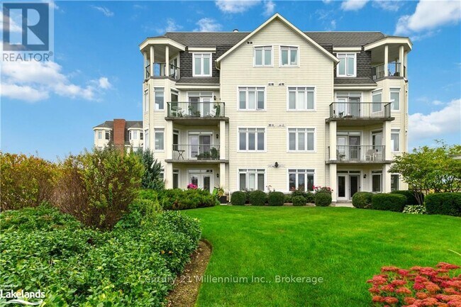 Photo - 10 Bay St E Unit 101