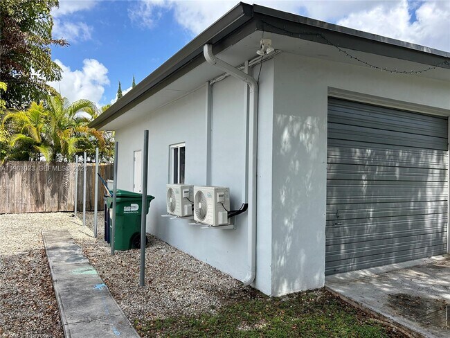 Photo - 6501 SW 34th St