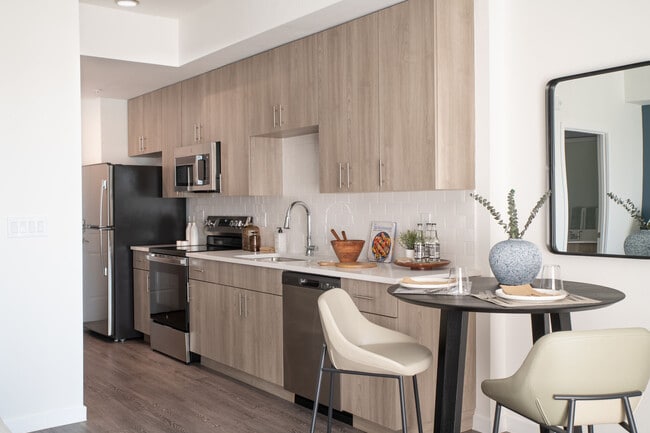 The Alary apartments — community photo