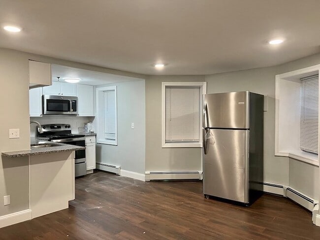 Photo - 4 Commonwealth Ct Unit 2