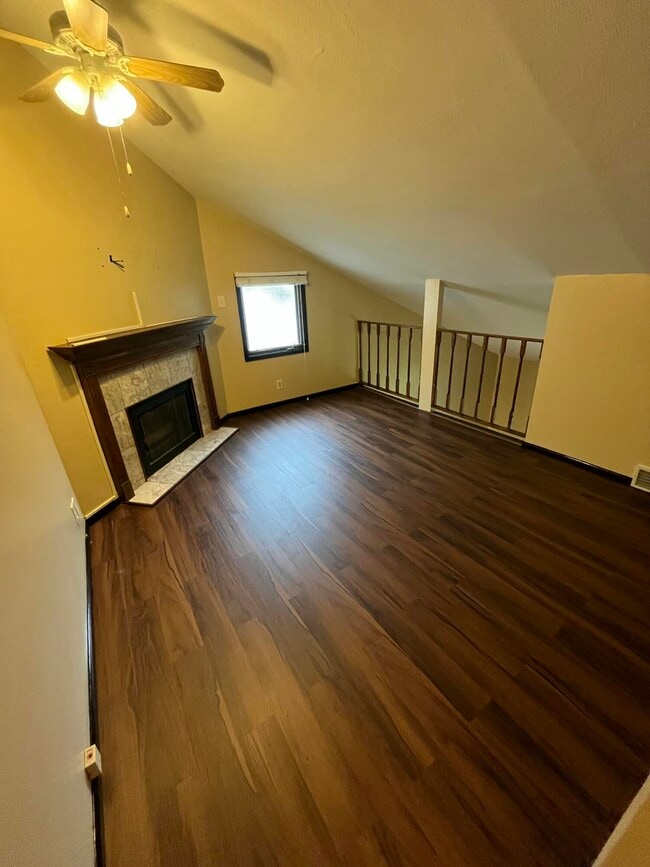 Photo - N17W5348 Garfield St