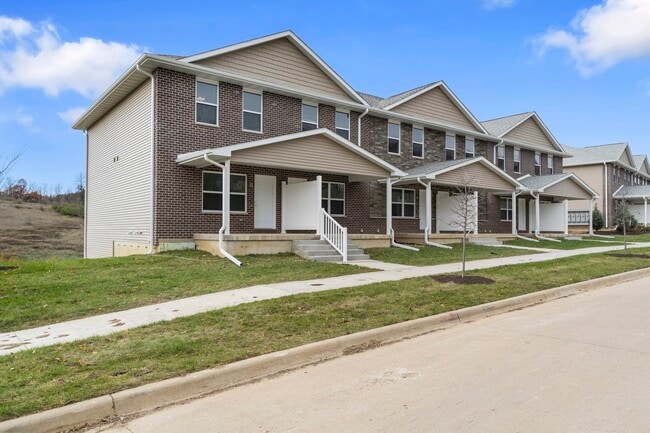 Cedar River Bluffs Townhomes