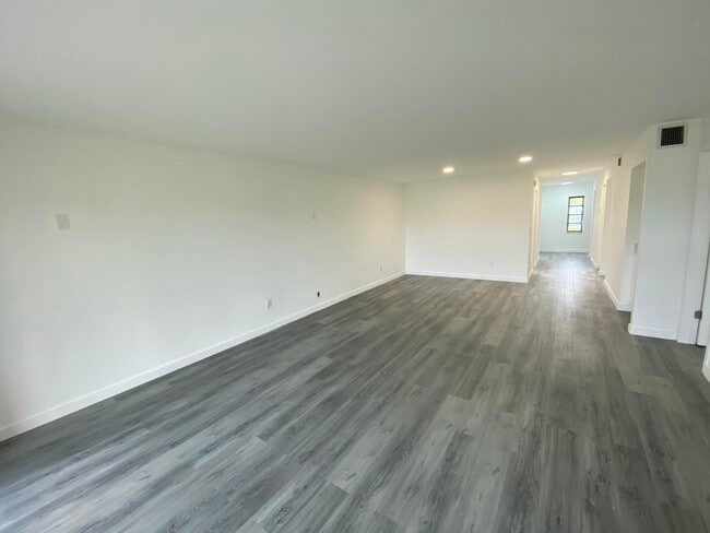 Photo - 21203 Largo Way Unit 15c