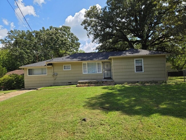 Photo - 1728 Dogwood Dr Casa