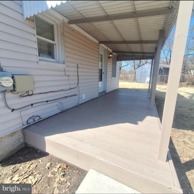 Photo - 403 Trenton Ct