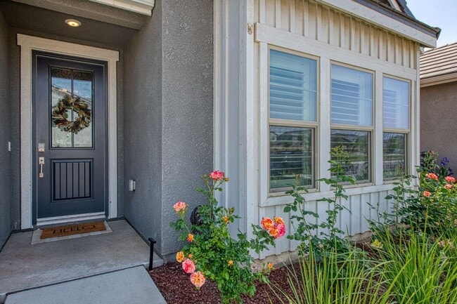 Photo - Newly Built 3/2 Lennar In Rivertsone