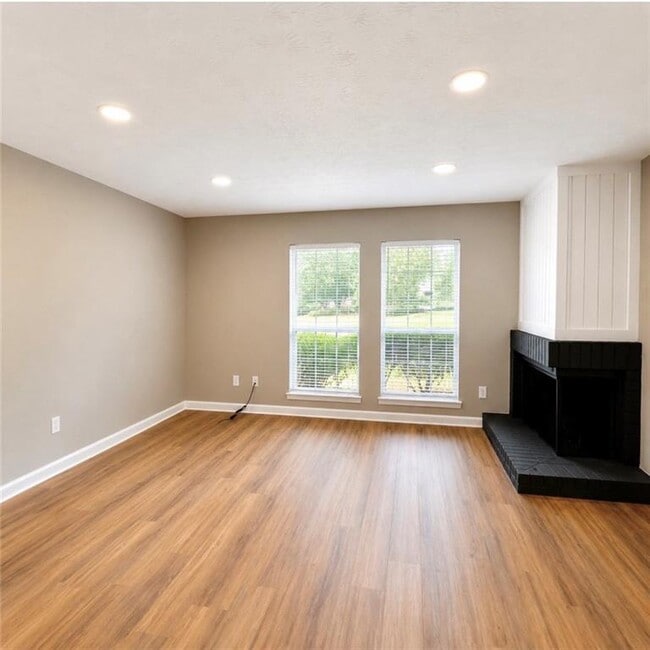 Photo - 3254 Strawberry Ln