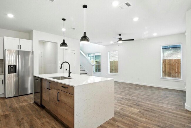 1868 Dry Cherry Ln Unidad A