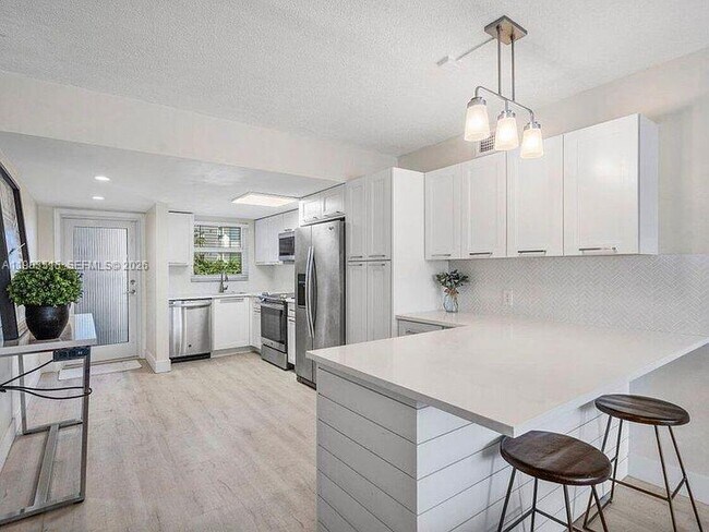 Photo - 40 Isle of Venice Dr Unit 6