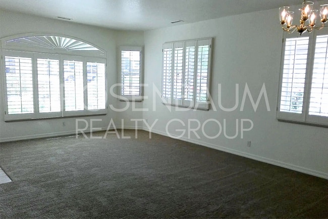 Photo - Charming 3-beds, 2-baths home in the Prestigious Prescott Country Club!