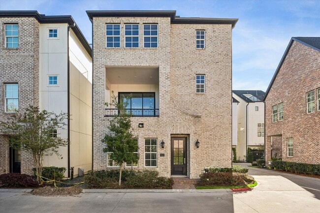 Building Photo - 9663 Kings Cross Station